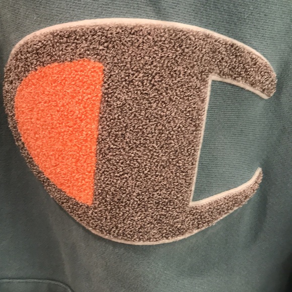 Champion Reverse Weave Hoodie Mens Small Blue Carpet Logo Sweatshirt Surf Artsy - Picture 2 of 9